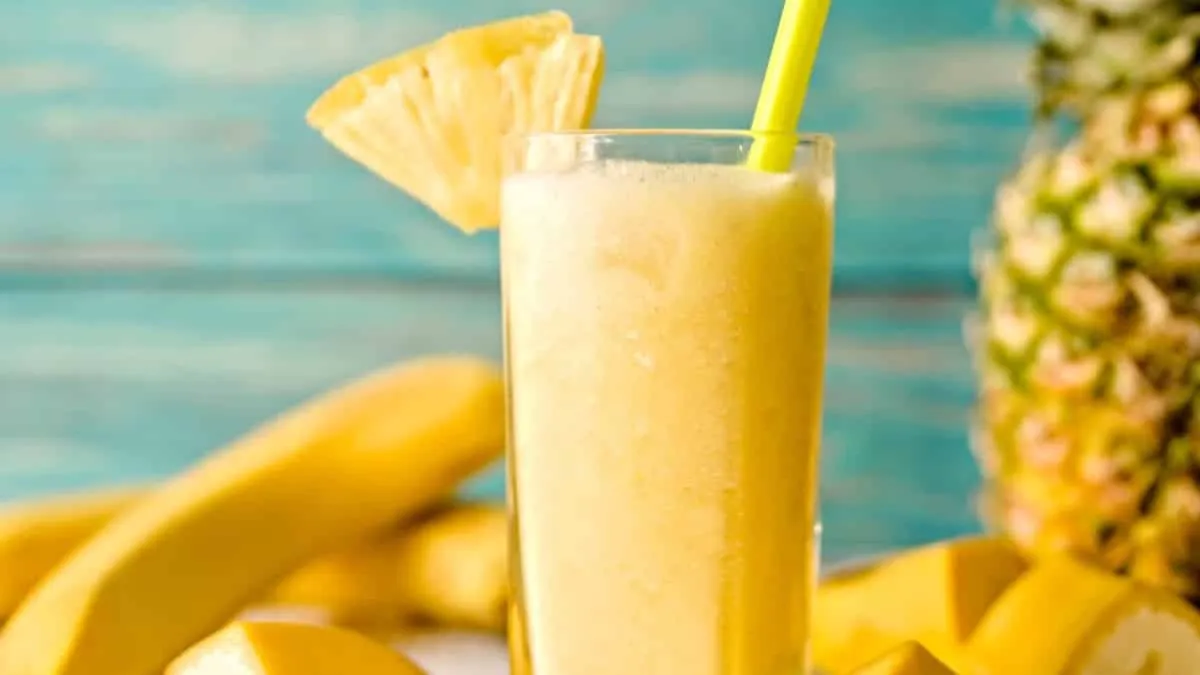 Pineapple Banana Smoothie