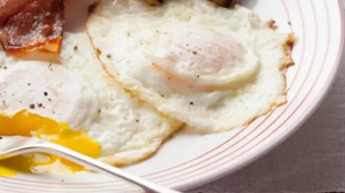 Alton Brown's Eggs Over Easy